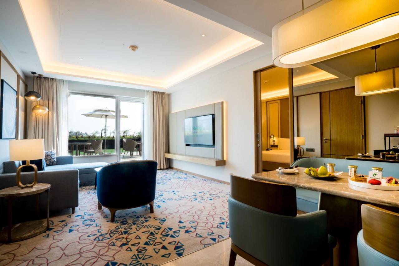 Holiday Inn Lucknow Airport By Ihg Buitenkant foto