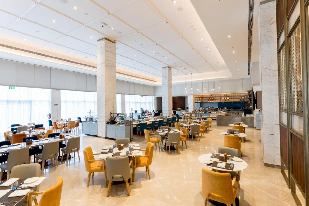 Holiday Inn Lucknow Airport By Ihg Buitenkant foto