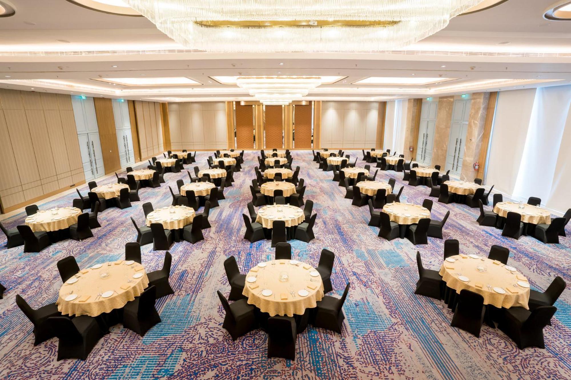 Holiday Inn Lucknow Airport By Ihg Buitenkant foto