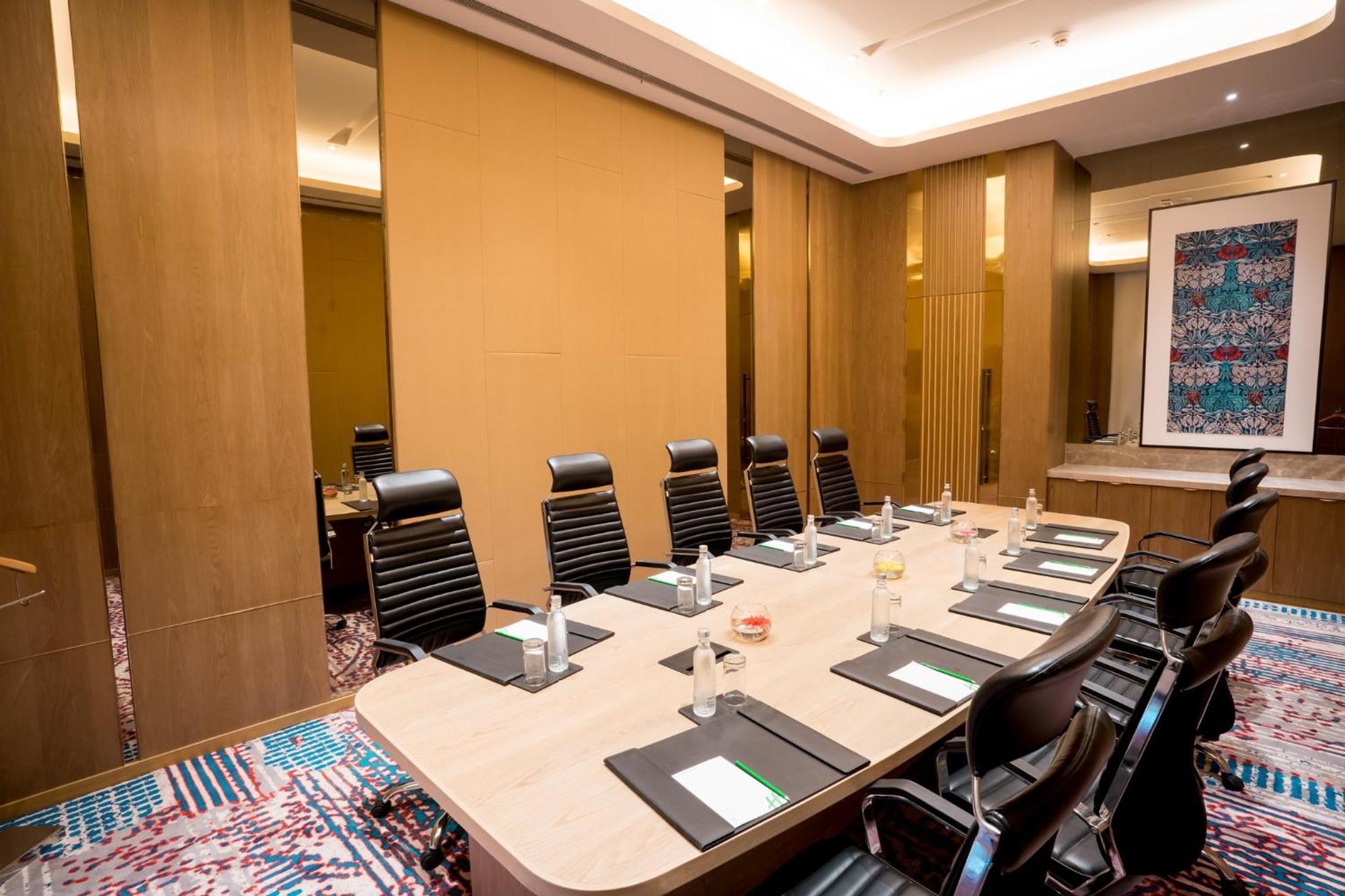 Holiday Inn Lucknow Airport By Ihg Buitenkant foto