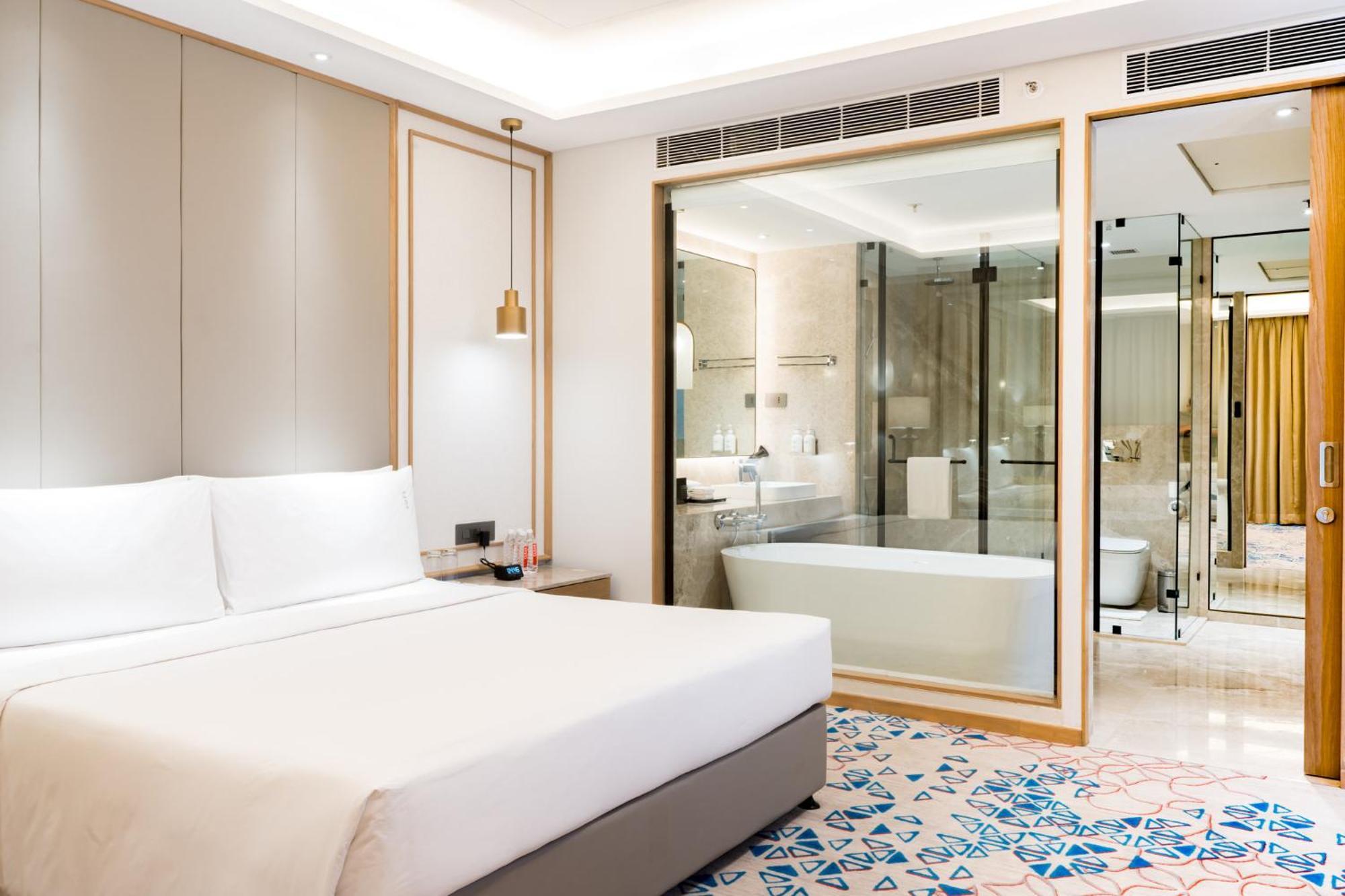 Holiday Inn Lucknow Airport By Ihg Buitenkant foto